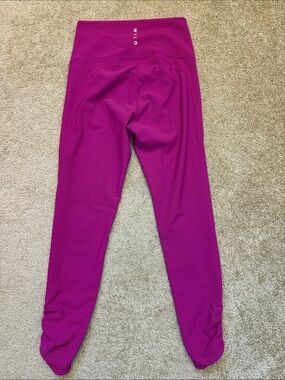 Wilo the Label Magenta High-Rise Ribbed Active Leggings Scrunch Ankle Medium